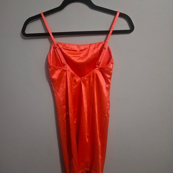 Mini Dress - Picture 4 of 4